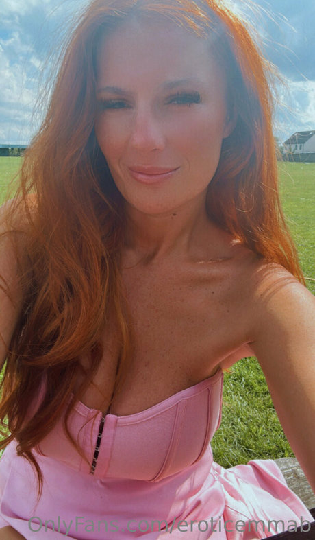 bbw gothique uniquementfans art exclusif photos