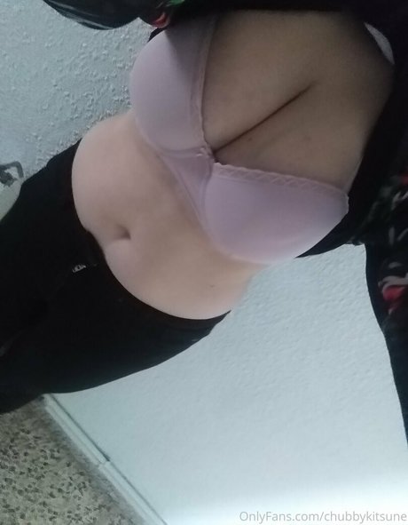 chubbykitsune étoile érotique des photos