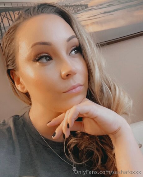 mignon ébène onlyfans belle sexy photos