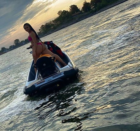 Ashley Bobbio actrice de sexe photos