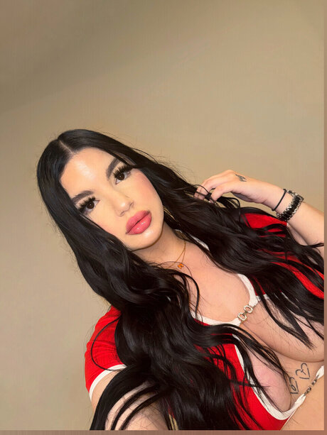 Casie Cuban modèle hd galeries