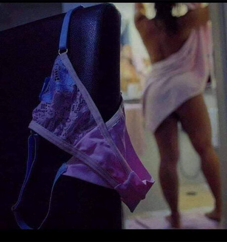 ANYI Katerine modèle sexy galerie