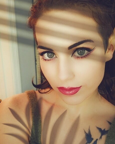 Heidi Jynxx star du porno xxx image