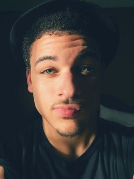 Branson999 modèle joli collection