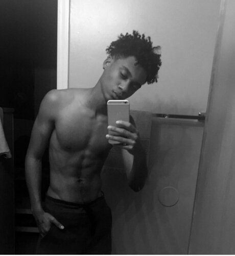 Phattdaddy22 modèle pornographique photos