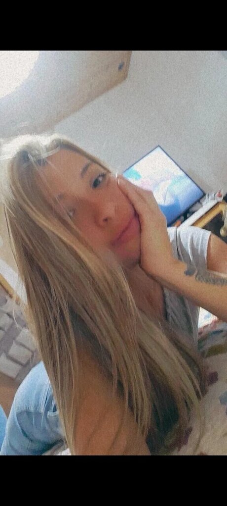 Flopi_ star du porno sympa photo