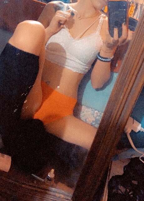 Golden Ticket modèles nus archive