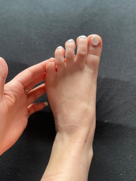 Lilly Neus étoile sexy photos