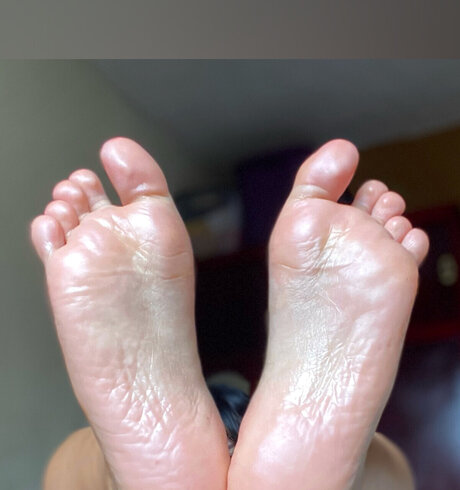 Yilurre Doll étoile érotique image