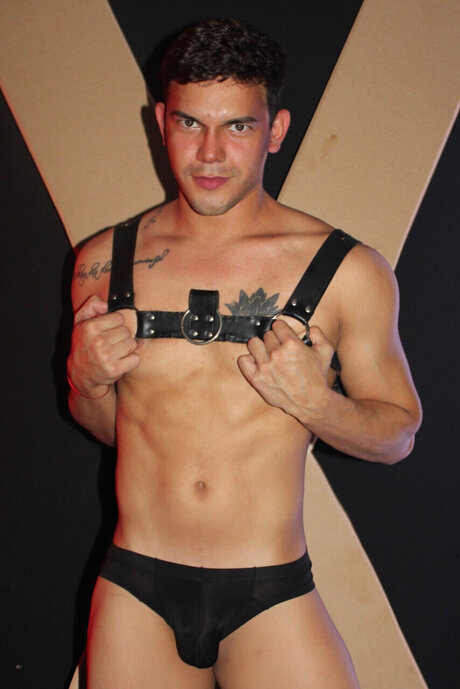 Samuel Blanco nus star du porno images