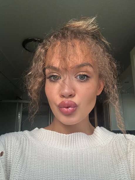 Lilly Malika modèle artistique img