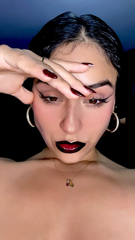 DANAE REYES modèle magnifique galeries