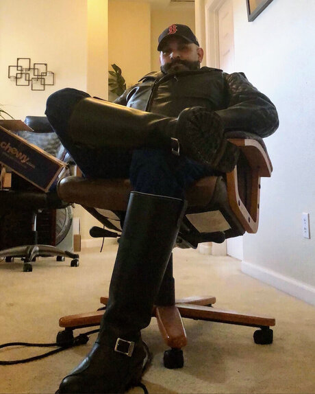 Beastcop modèle porno image