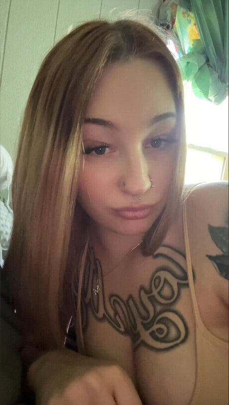 P Juicyyy modèle sexy archive