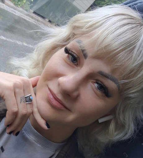 Maddy Jadis étoile chaude images