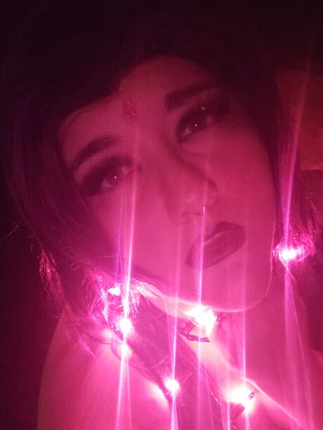 Achu Blesumi star du porno chaud image