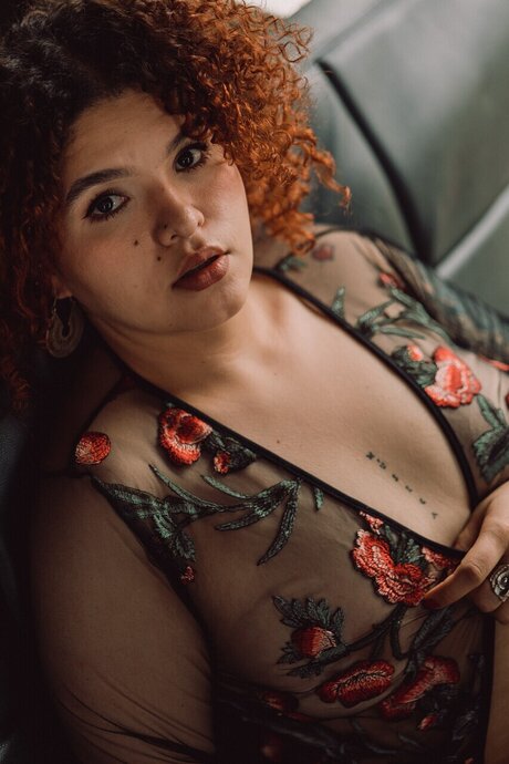 Ale Rosales_ modèle nu des photos