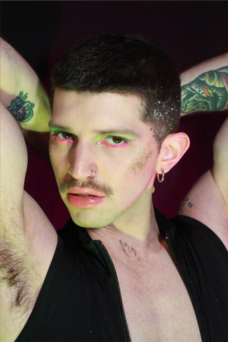 Dark Nic sexe de star du porno des photos