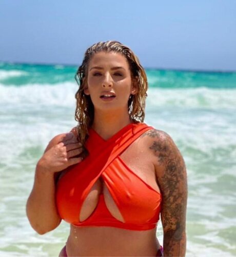 super maigre onlyfans jolie et gratuite image