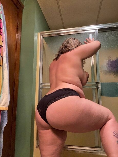 Mrs C A V_ sexe de star du porno image