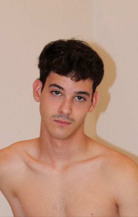 Alessio Boy modèle xxx image