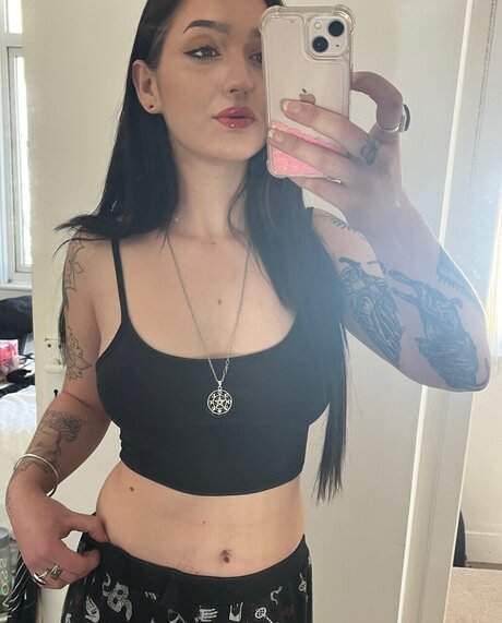 PoppyGoth actrice exclusive img