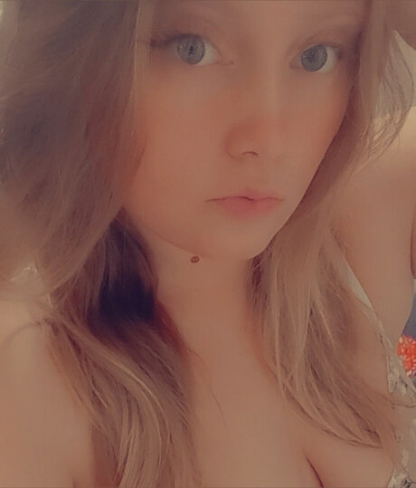 Sammie nic modèle pornographique images