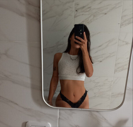 AINA_ modèle de sexe galeries