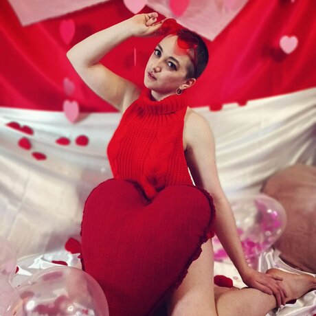 Avi Off actrice de sexe photos