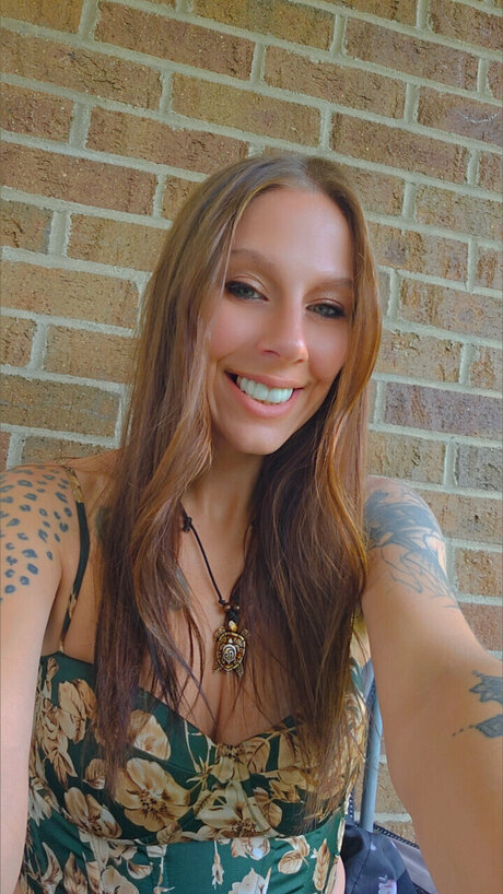 April Sundae star du porno xxx image