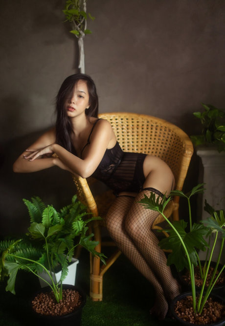 Nachpatcharawee modèle érotique galeries