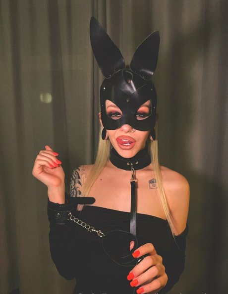 jolie ébène onlyfans haut hd img