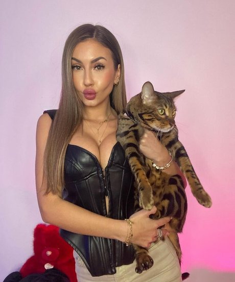 Gonsabella haut de star du porno image