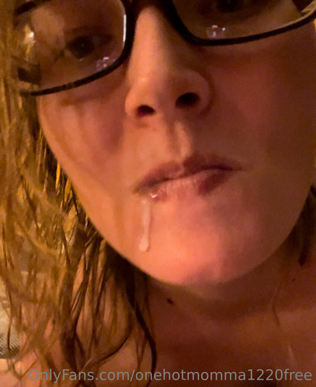 onehotmomma1220free étoile sympa photos