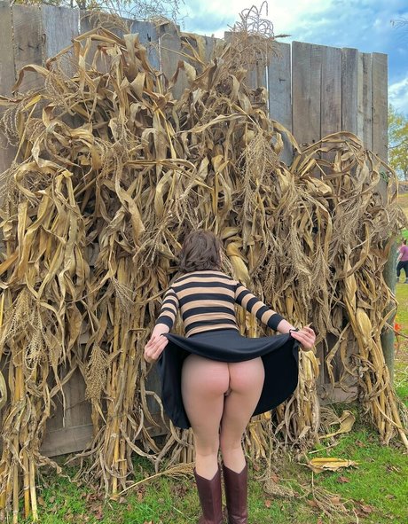 maggienolia actrice érotique photos