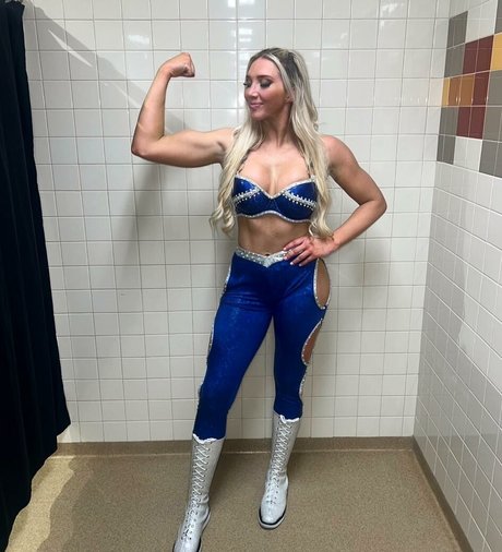 Sarah Baer étoile de haute qualité archive