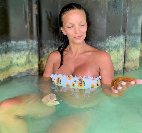 Sam Ortego star du porno en haute qualité galeries