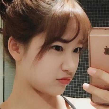 fans dadolescents japonais uniquement chaud érotique photo