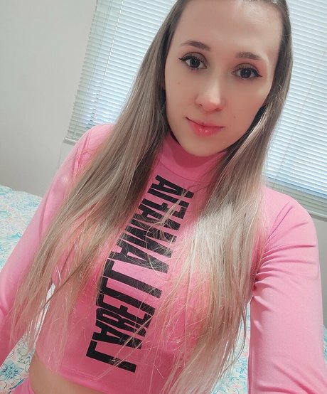 Samy Feet étoile exclusive des photos