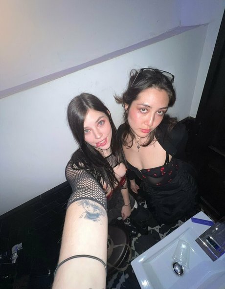 éjacule sur la langue onlyfans porno chaud galerie