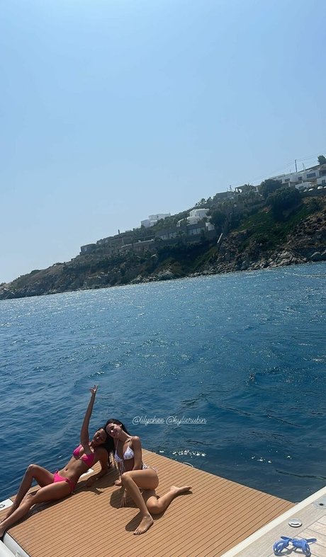 Lily Chee star du porno exclusive archive