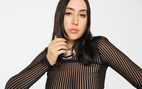 Elohim belle star du porno img