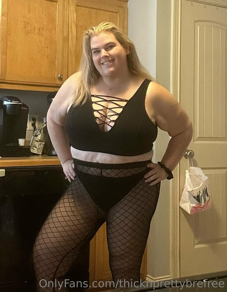 thicknprettybrefree art modèle galeries