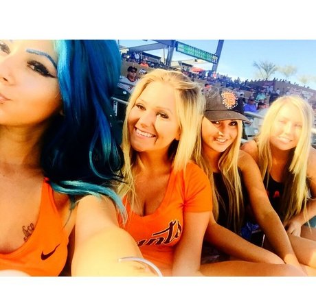 Amber BeIarski belle étoile collection