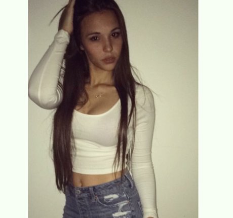 Ally Dowd star du porno belle collection