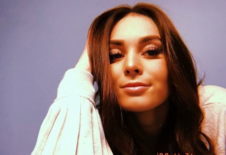 Logan Fabbro star pornographique des photos