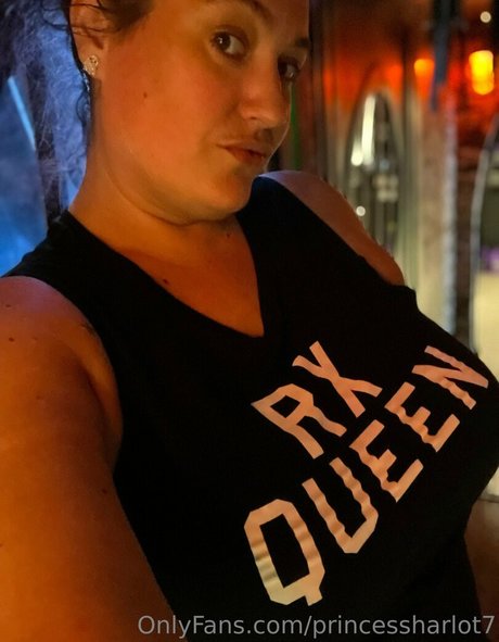 princessharlot7 star du porno chaude des photos