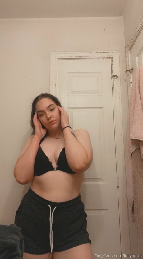 kaiyaplus star pornographique des photos