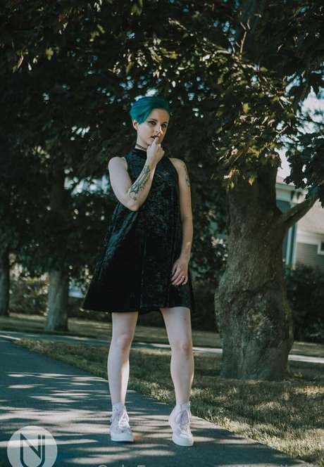 littlelolly89 star du porno belle des photos