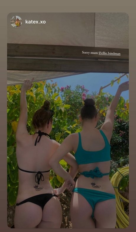 Ellie Bindman modèle xxx collection